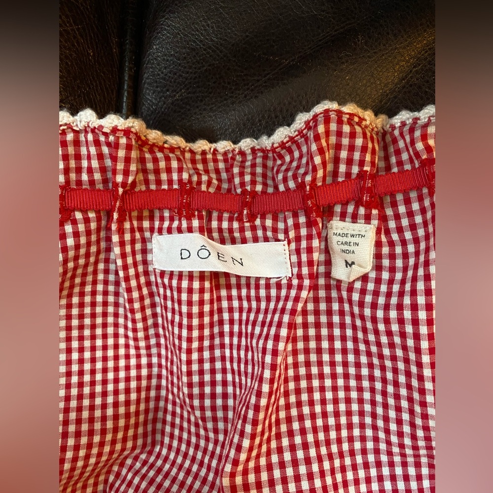 Doen Traveler Top / Red Gingham Blouse - Picture 2 of 6